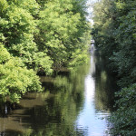 Der Isebekkanal, lädt zum Bootfahren oder entspannen ein. Am Kaiser-Friedrich-Ufer ist zudem extra viel Platz zum Grillen.Foto: Ada von der Decken