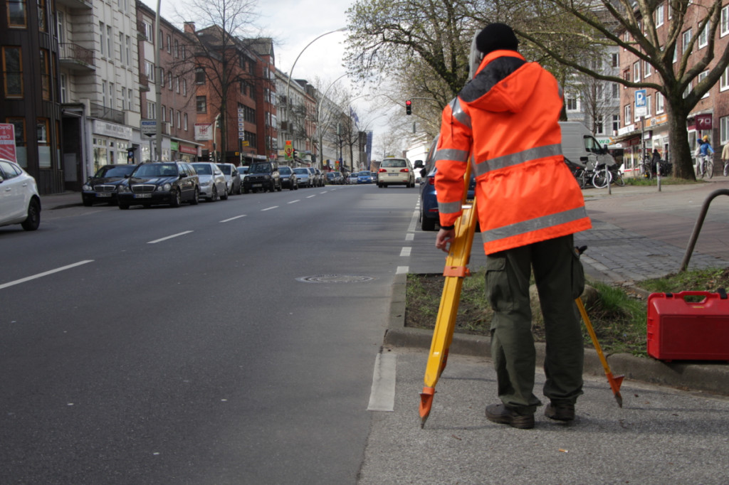 Derzeit finden an der Osterstraße Vermessungen statt. Foto: Ada von der Decken