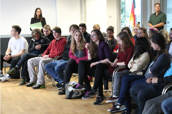 Eimsbütteler Schüler zu Besuch im Bundesjustizministerium. Foto: BMJV