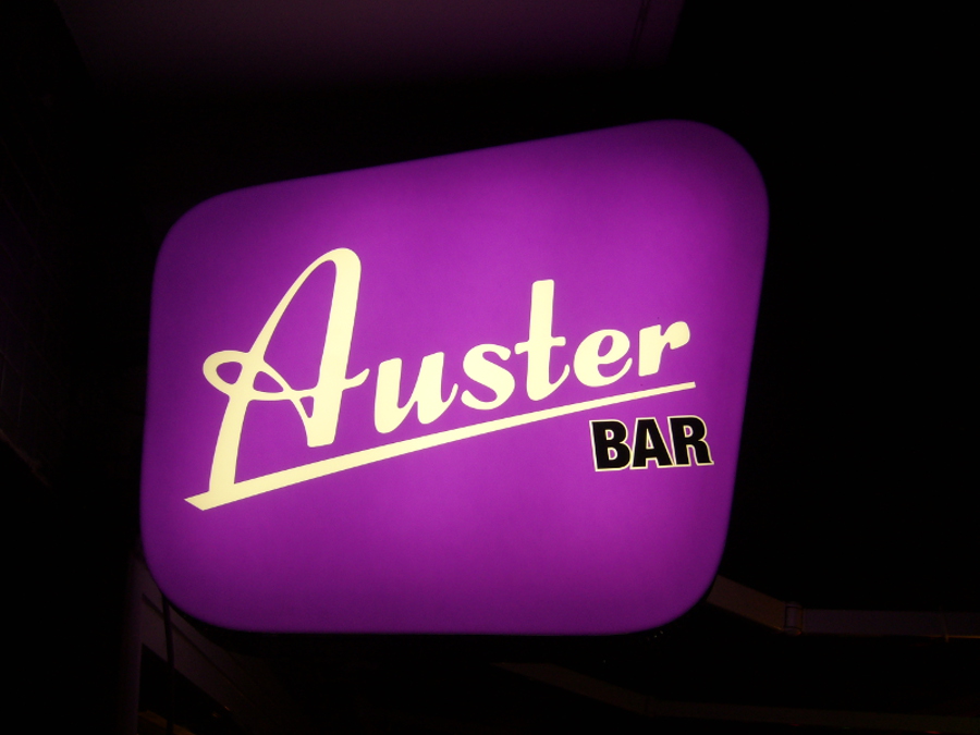 Einen jazzigen Start in das Wochenende bietet die Auster Bar. Foto: Auster Bar