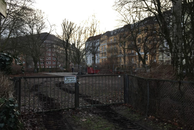 Hundeauslauffläche Eidelstedter Weg. Foto: Marius Schmeding