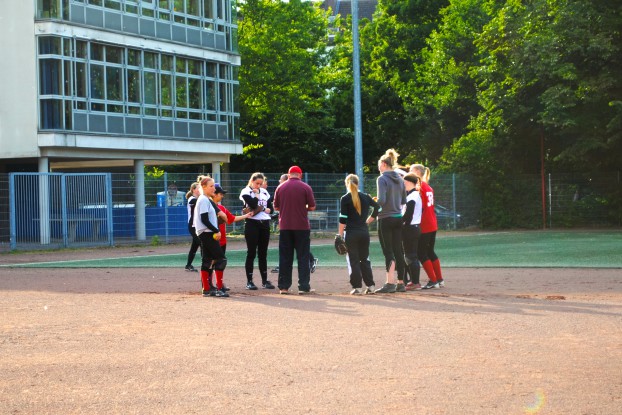 Teambesprechung: " Was sind wir? Ein Team!" Foto: Lea Freist