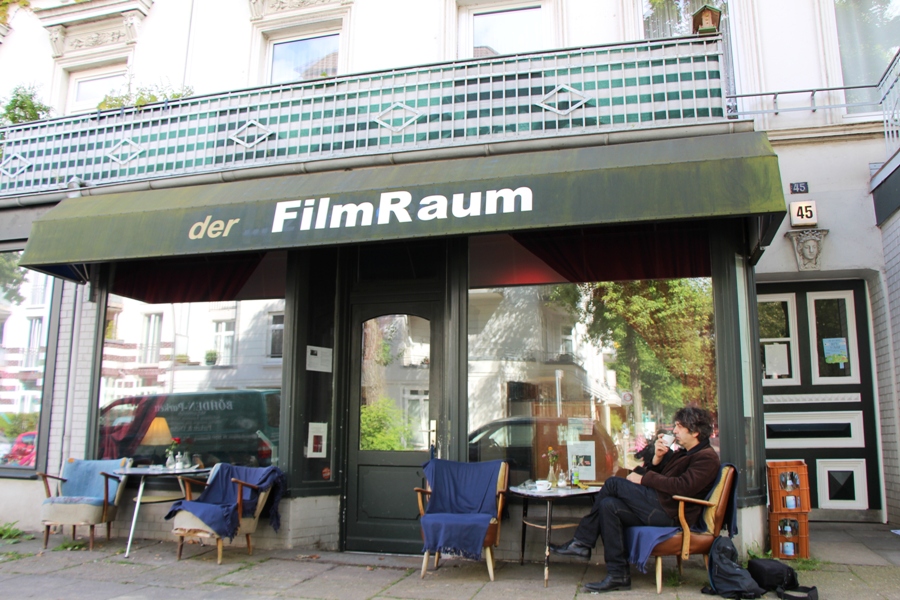 Der Filmraum in der Müggenkampstraße. Foto: Lukas Gilbert