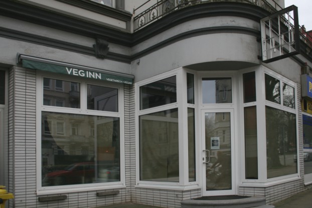 Geschlossen: Schon im Januar gab das Veg Inn in der Osterstraße auf. Als nächstes steht ein Burger-Laden auf dem Programm. Foto: Anja von Bihl