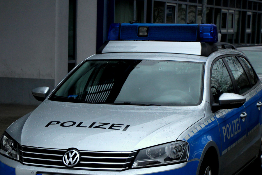 Polizeiauto. Symbolfoto: Fiona Kleinert