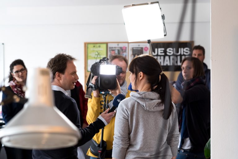 Der NDR zu Gast im EMU-Nest. Foto: Dennis Imhäuser