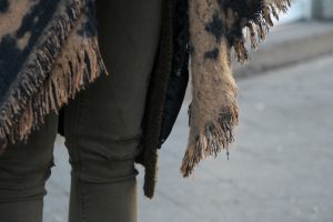 Auch sie zeigt uns, wie man khaki diesen Winter trägt. Foto: Karoline Gebhardt