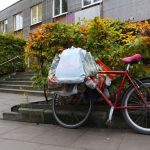 Alle Habseligkeiten passen auf ein Fahrrad. Foto: Magdalena Gärtner