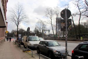 Ziel der Baumaßnahmen sei nach Angaben des LSBG die Förderung des Radverkehrs. Foto: Carolin Martz