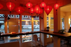 Und auch die typischen asiatischen Lampions dürfen nicht fehlen. Foto: Phillip Holländer