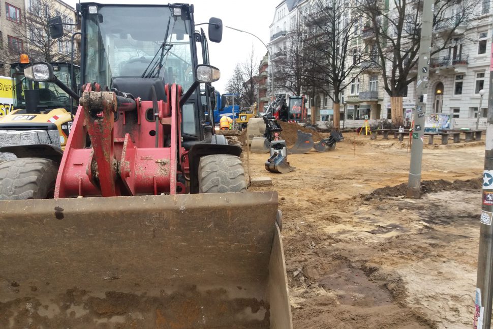 Hamburg Eimsbuettel Sperrung Weidenallee. Foto: Monika Dzialas