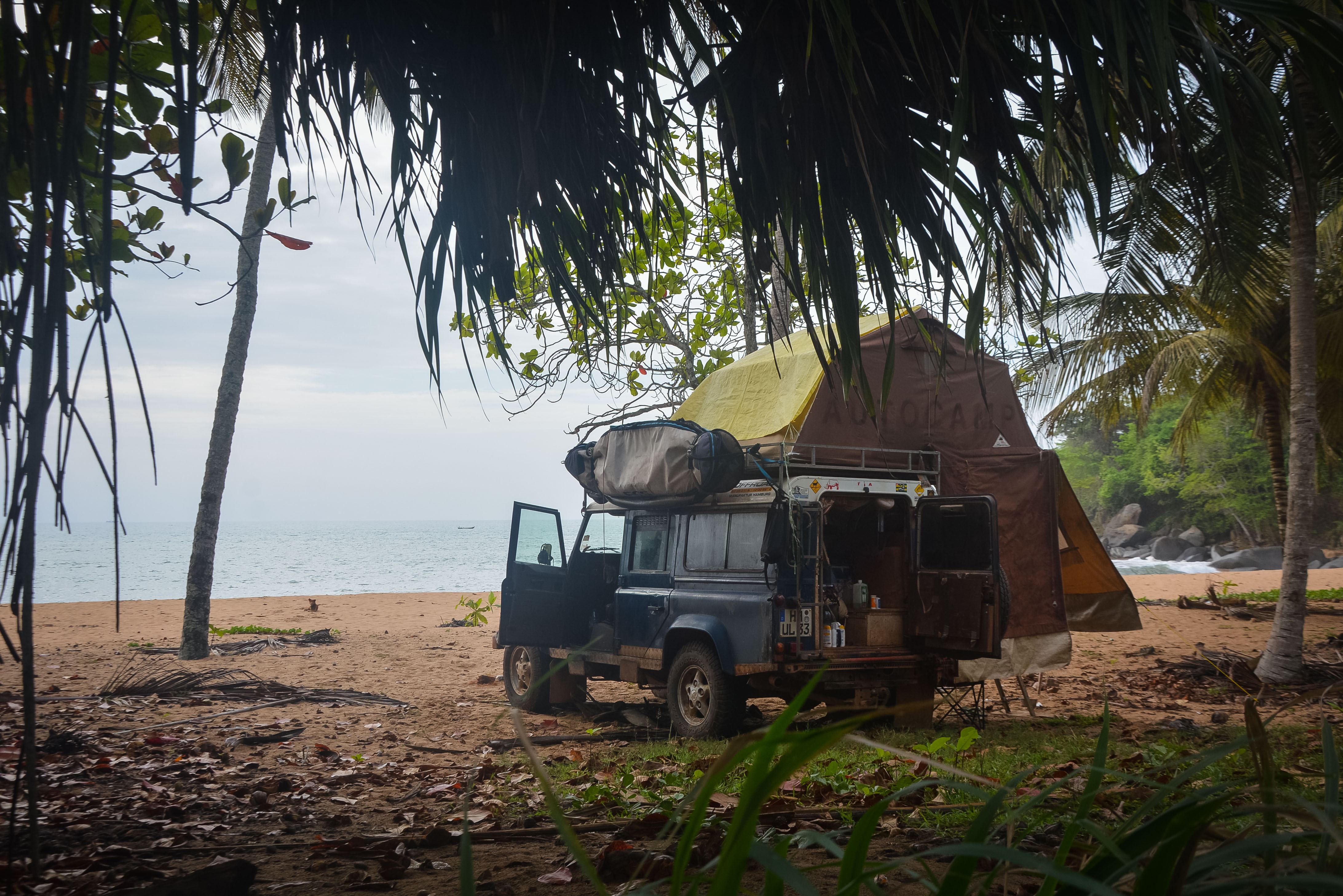 Elfenbeinküste 2016 Wildcamping am Strand in Dagbego. Foto: Reiss-aus-Team