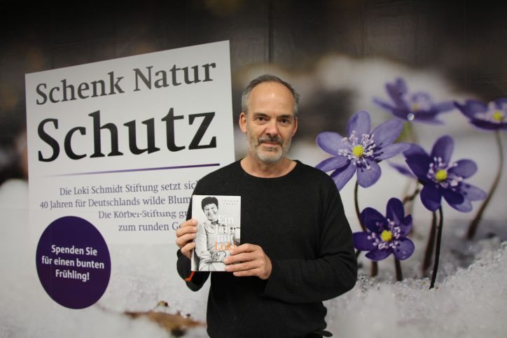 Loki Schmidt setzte sich für den Naturschutz ein. Die Hamburger Loki-Schmidt-Stiftung engagiert sich in ihrem Namen seit 40 Jahren für Artenschutzprojekte, die Sicherung von Lebensräumen und Umweltbildung. Foto: Vanessa Leitschuh