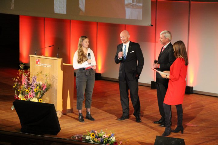 Uni Hamburg feiert 100-jähriges Jubiläum Uni Hamburg feiert 100-jähriges Jubiläum