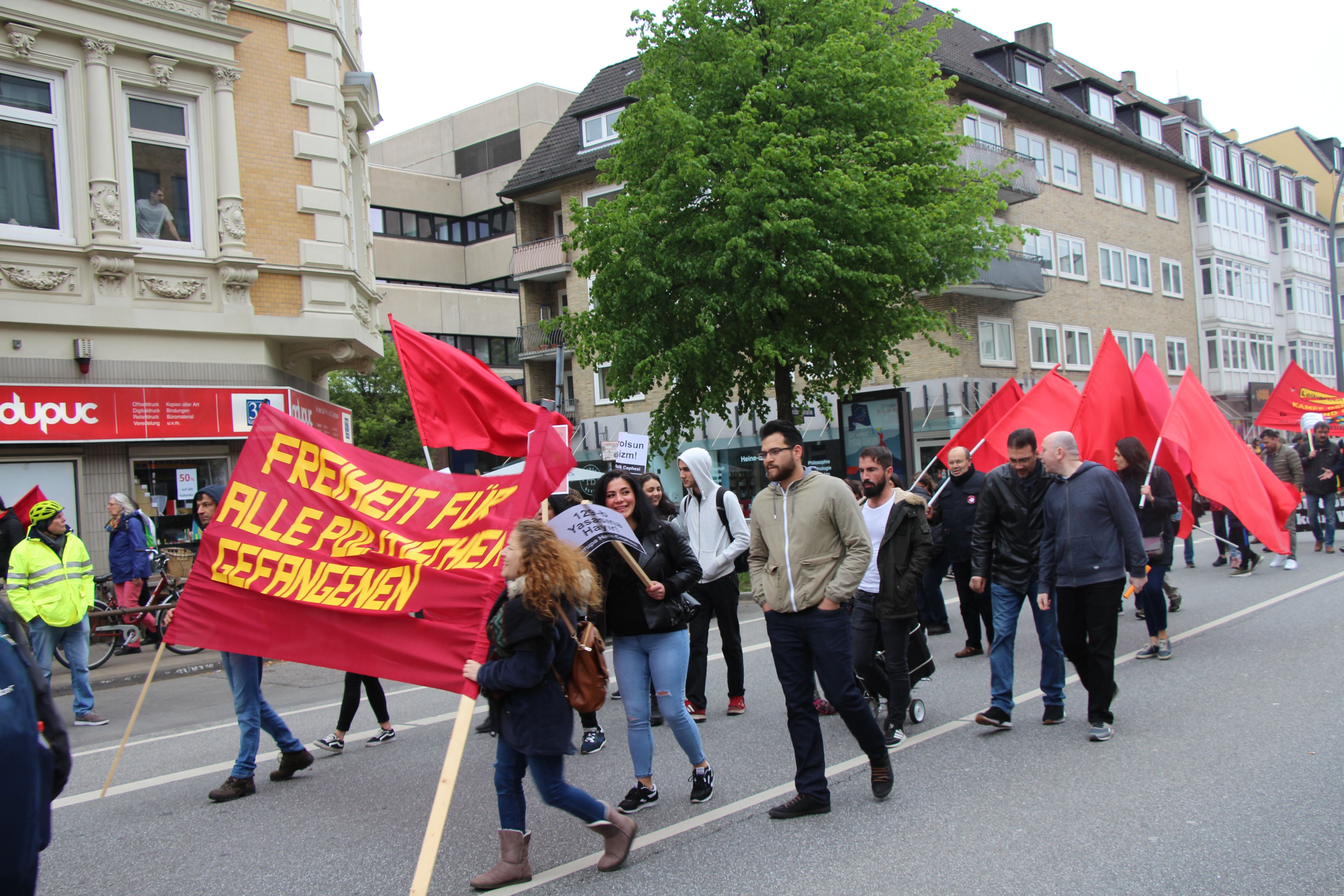 Die Demonstration verlief laut Polizei friedlich. Foto: Catharina Rudschies