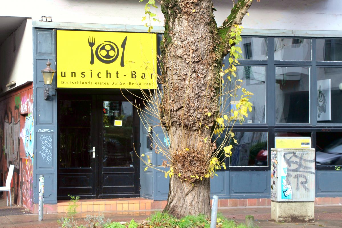 Die Unsicht-Bar Hamburg muss zum Jahresende schließen. Foto: Vanessa Leitschuh