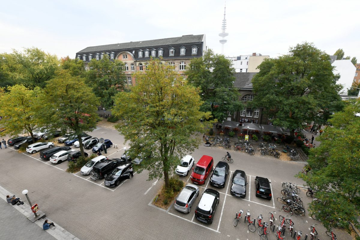 Der Allende-Platz im Grindelviertel soll aufgewertet werden. Foto: Michael Zapf