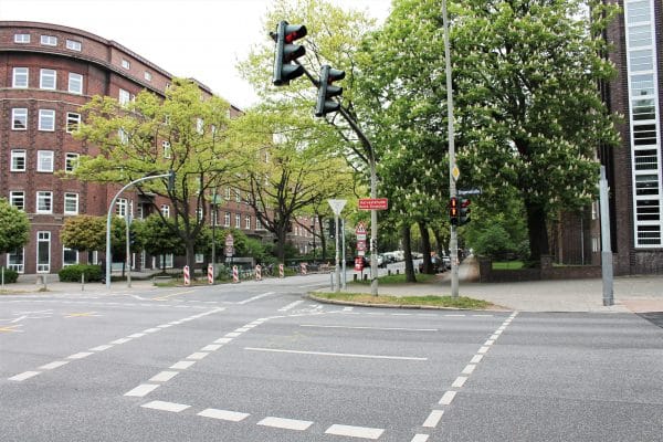 Der Fahrradunfall ereignete sich an der Kreuzung Bogenstraße/Schlankreye. Foto: Marianne Bruhns