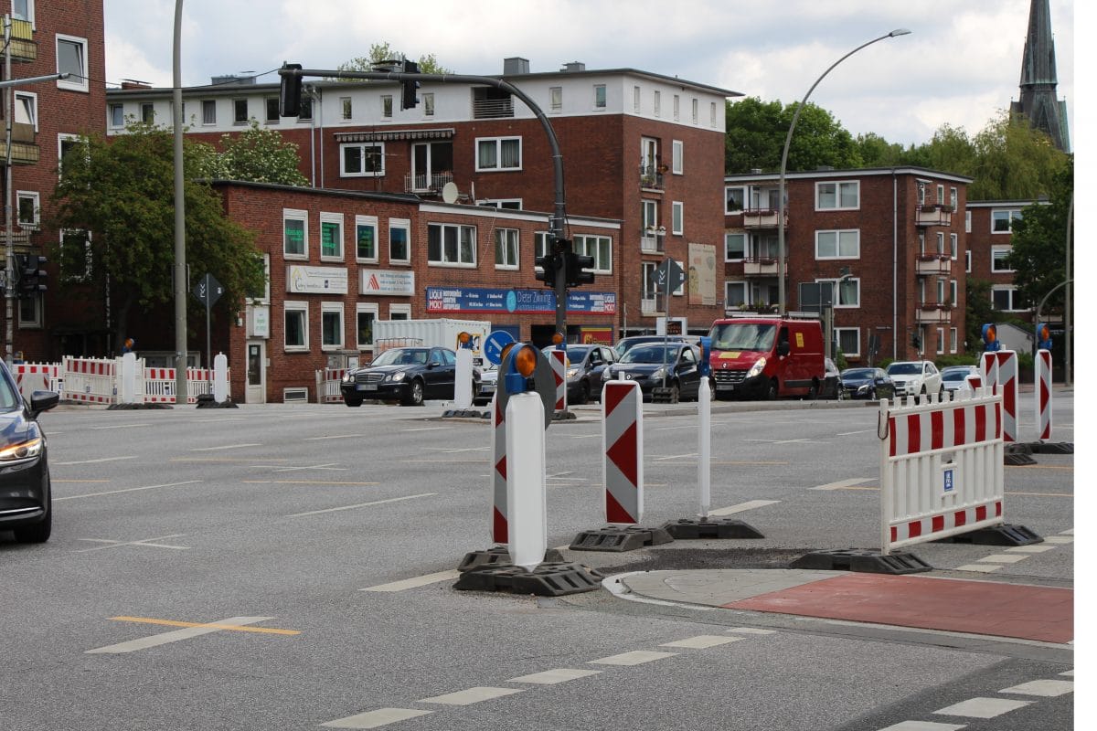 Die Kreuzung ist während der Bauarbeiten gesperrt. Foto: Gesche Pelters