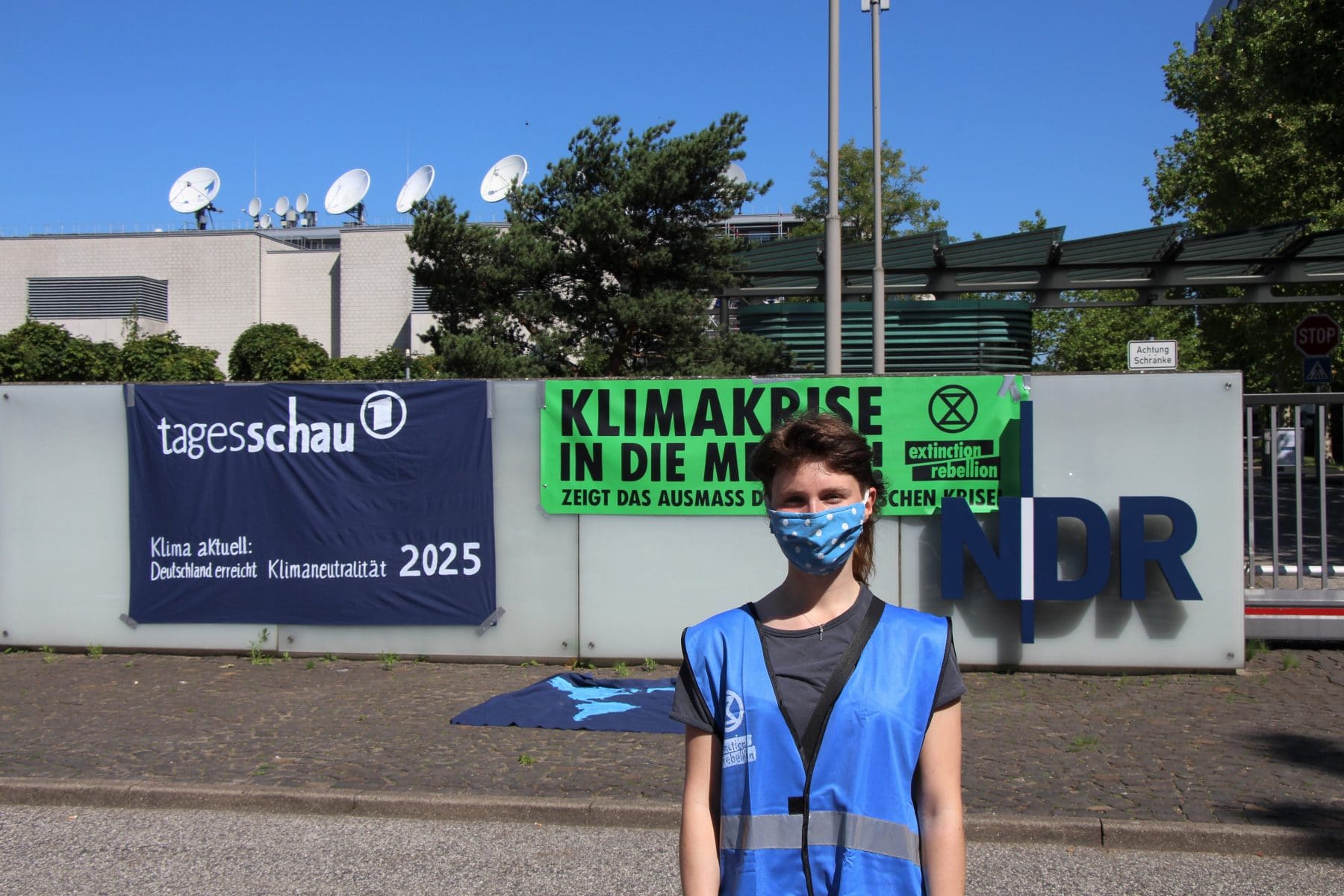 Hanna Kirsch ist Aktivistin bei Extinction Rebellion. Foto: Johanna Grabert