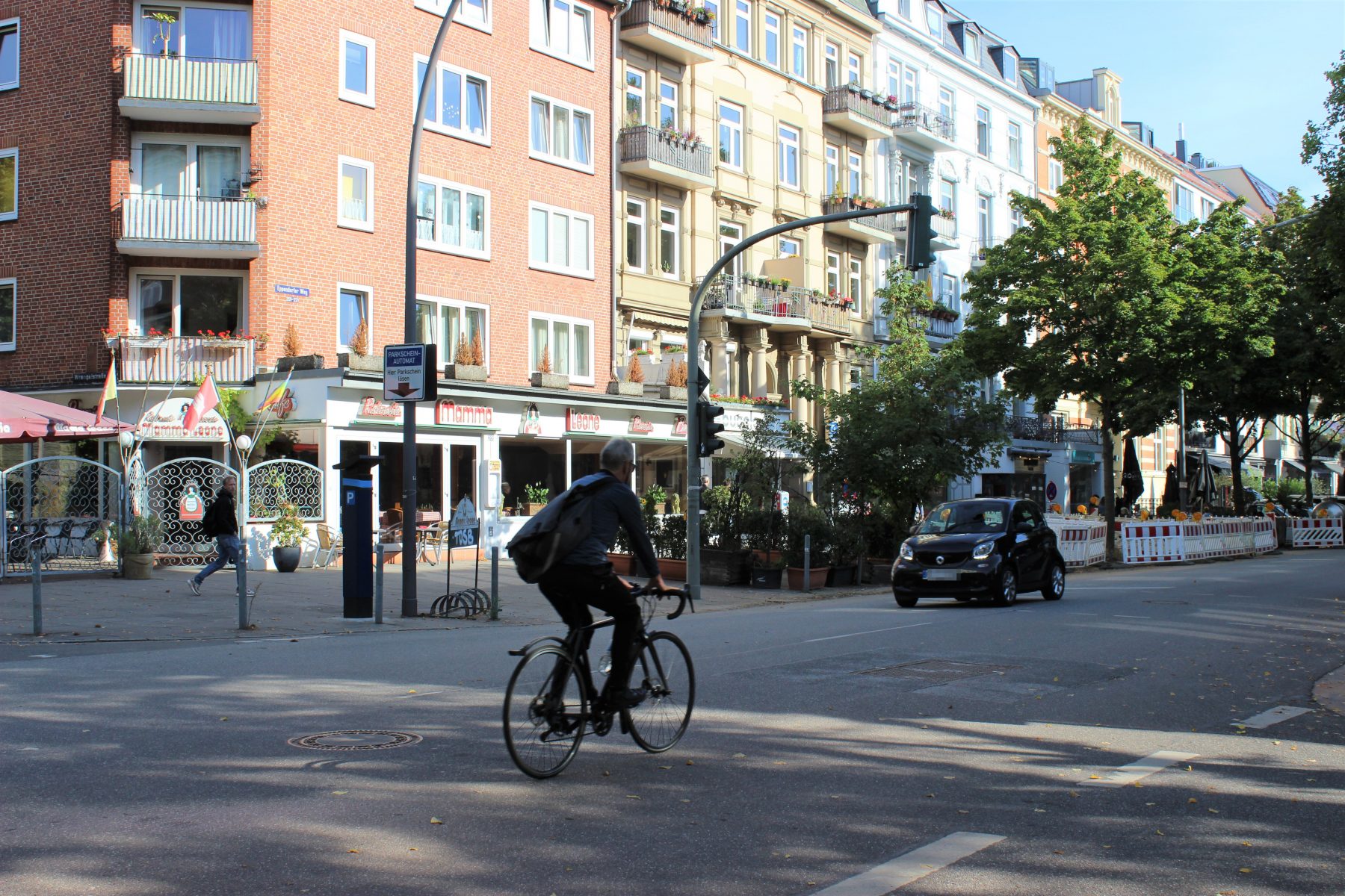 Durch den Umbau soll der Eppendorfer Weg sicherer für Radfahrende werden. Foto: Christiane Tauer