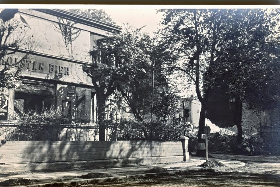 So sah es um 1943 dort aus, wo heute die Grundschule Tornquiststraße steht. 