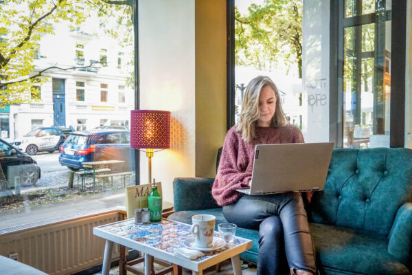 Homeoffice im Café: Diese Orte in Eimsbüttel eignen sich zum Arbeiten. Foto: Lilly Palmbach