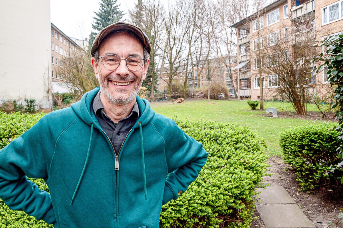 Dirk Schulenburg ist Vorstand des Cannabis Social Clubs Solidarische Hanfwirtschaft aus Niendorf.