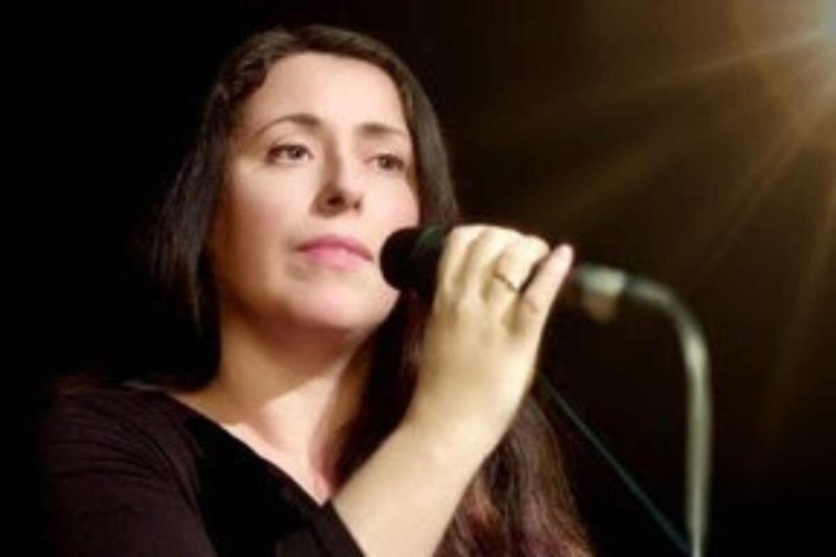 Véronique Elling bringt französische Chansons in den Tonali-Saal