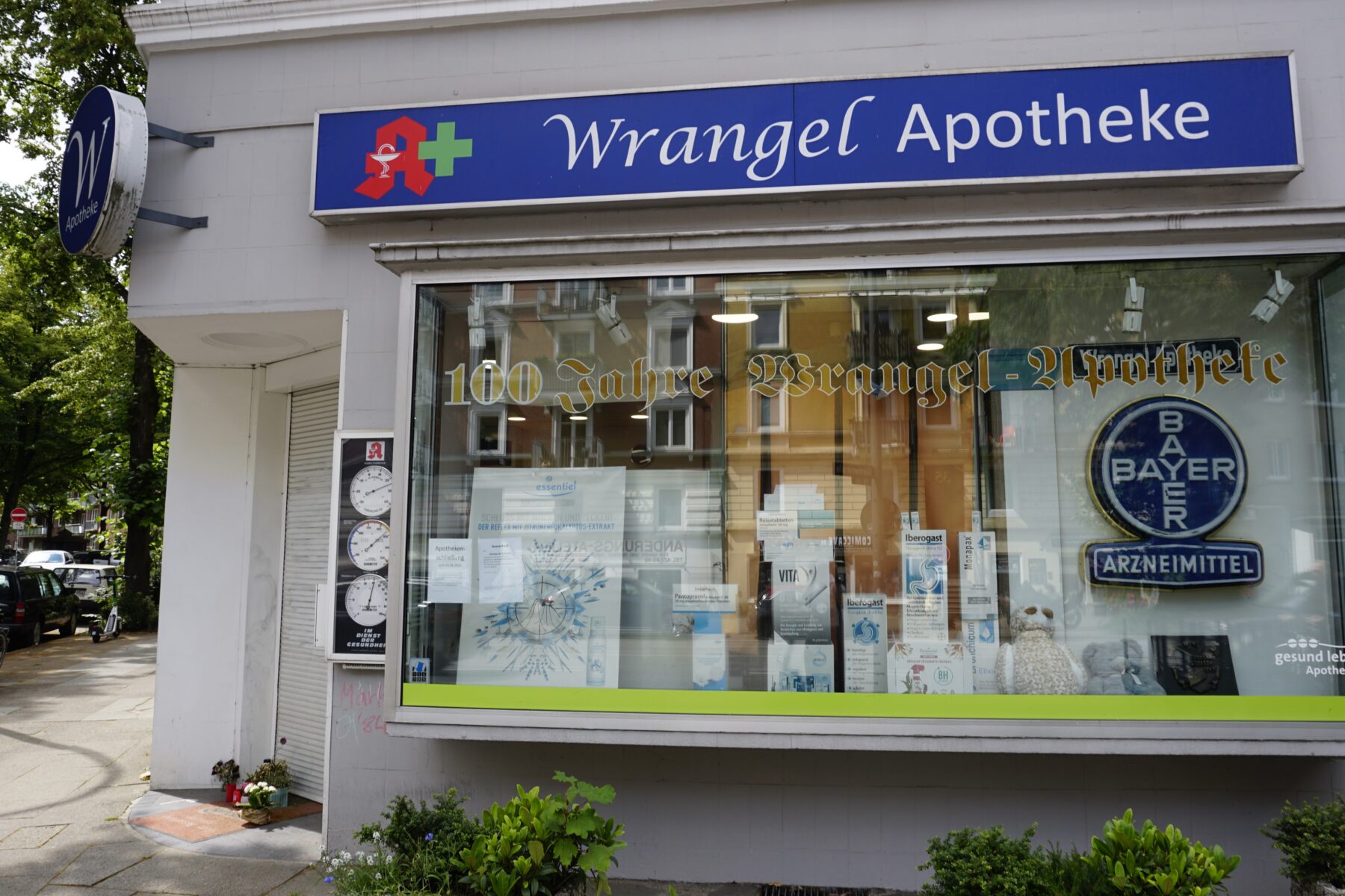 Die "Wrangel-Apotheke" musste zum 1. Juni überraschend schließen. Ein Nachfolger ist nicht in Sicht. Foto: Amelie Müller