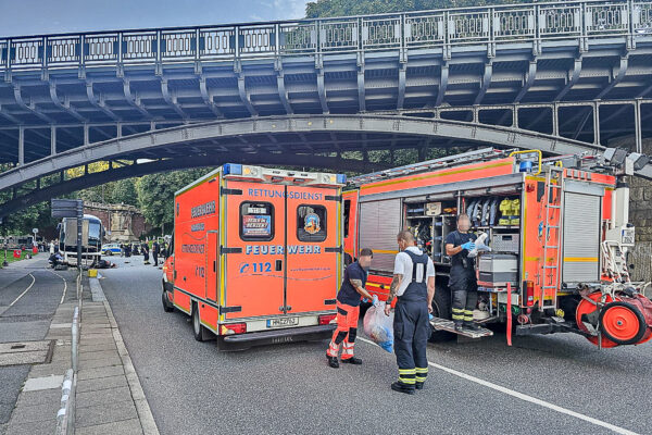 Bei einem Unfall am Montagabend in St. Pauli ist ein 25-jähriger Motorradfahrer tödlich verunglückt.
