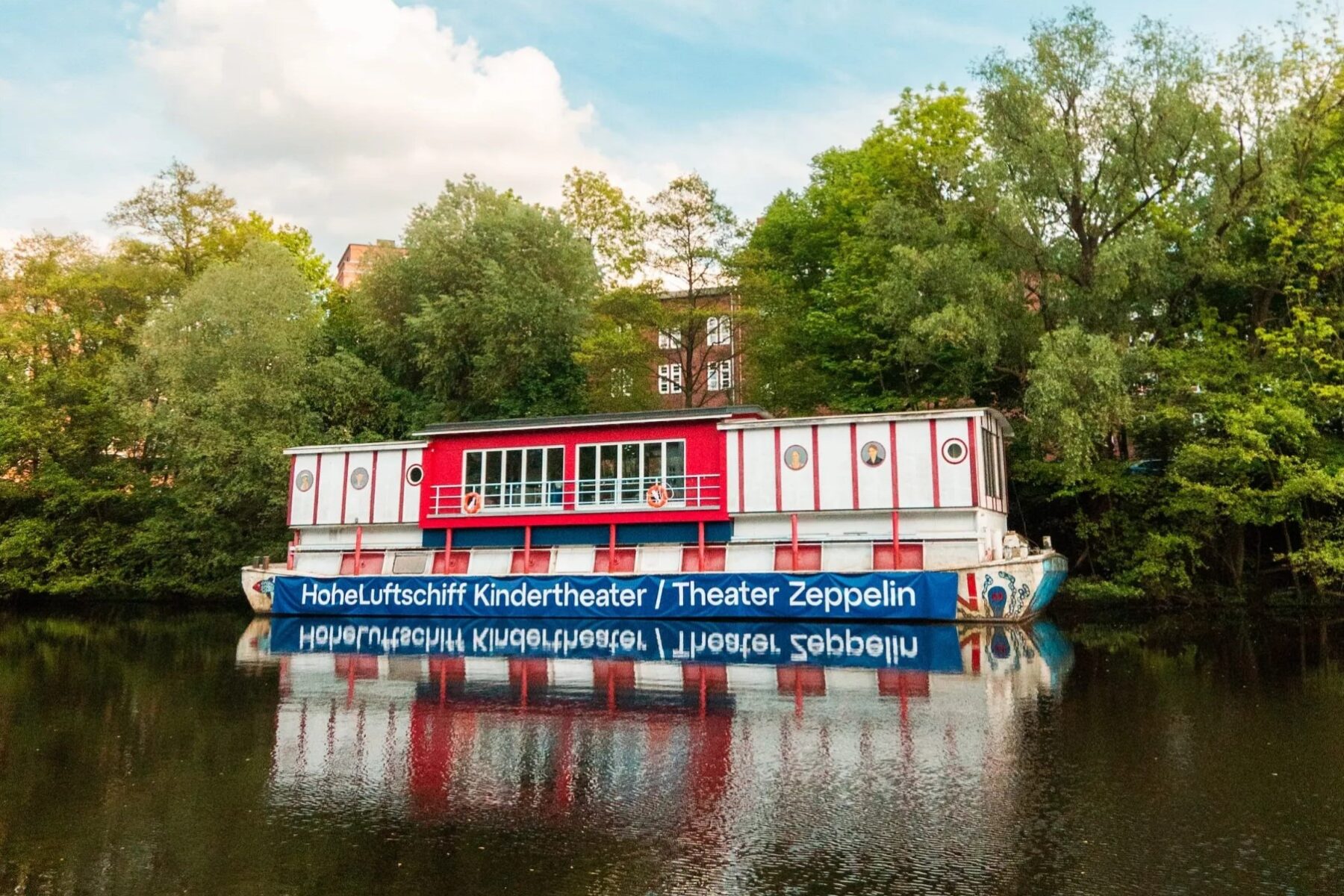 Im Hoheluftschiff findet ein Kindertheater zum Thema Wünsche statt. Foto: Hoheluftschiff
