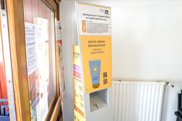 Im Café Lenz gibt es kostenlos Sonnencreme. Foto: Alexis Milne