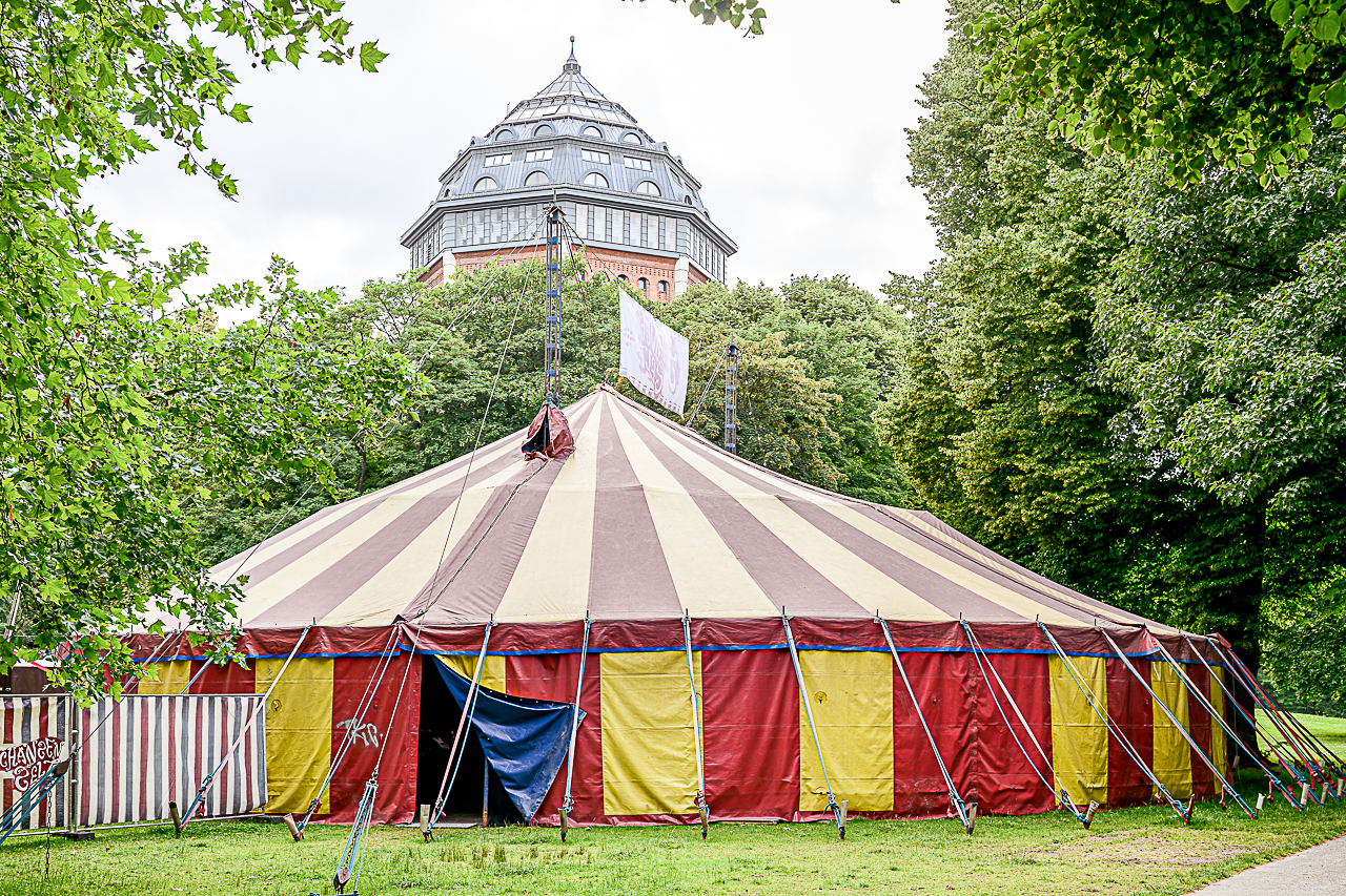 Das Schanzenzelt stand dieses Jahr kurz vor dem Aus. Foto: Rainer Wiemers