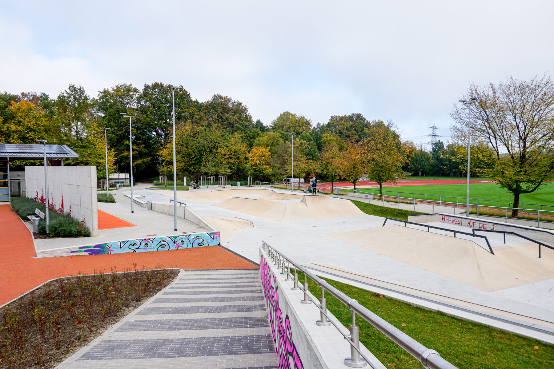 Für alle, die sich bewegen, aber keine teuren Fitnessmitgliedschaften zahlen wollen, gibt es im Bezirk Eimsbüttel ein neues Sportangebot. Foto: Aaron Müller