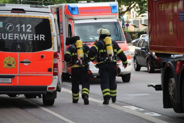 Nach einem Brand in Harvestehude ist ein Mann gestorben. Symbolbild: Gesche Pelters