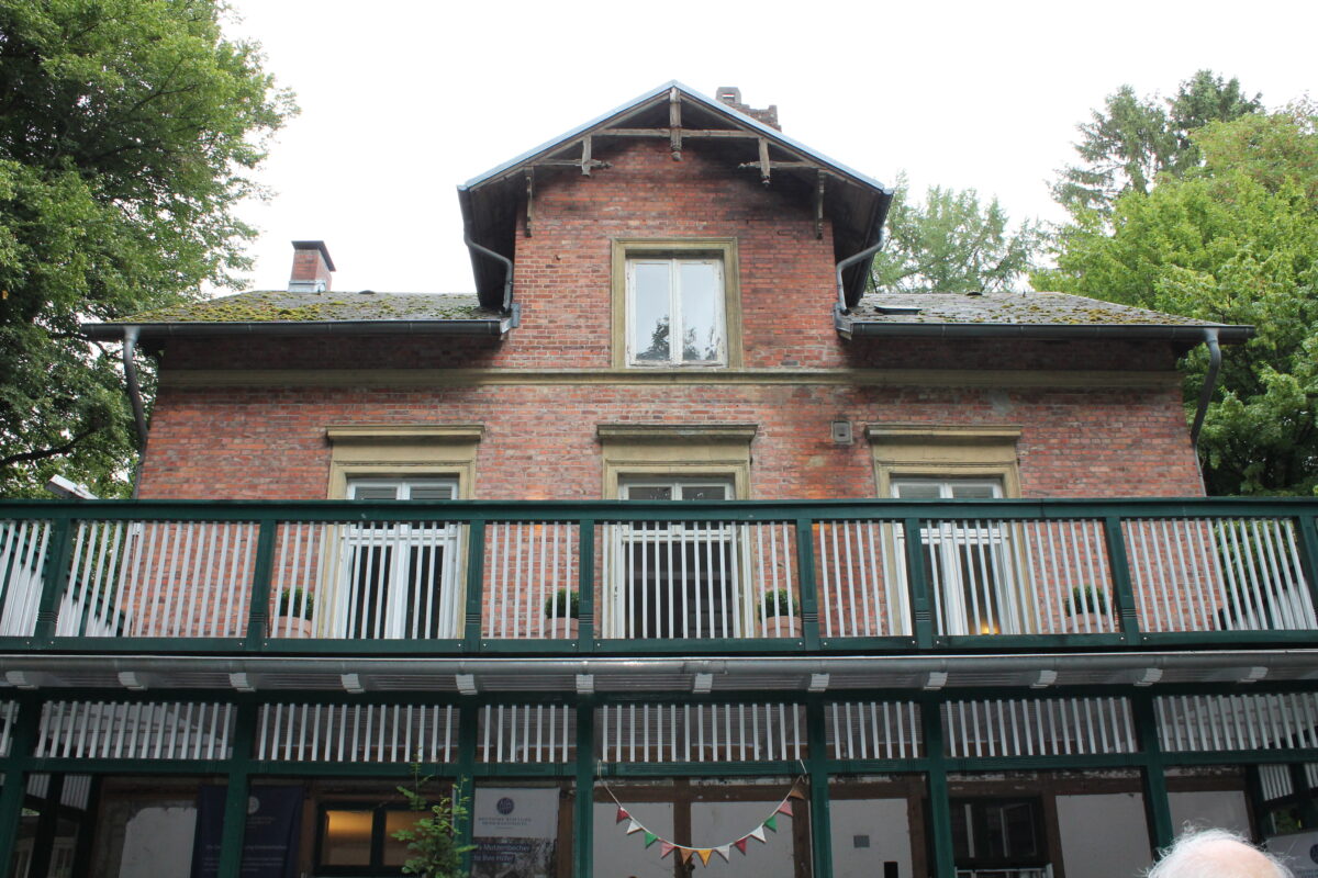 Mythologische Ausstellung in der Villa Mutzenbecher