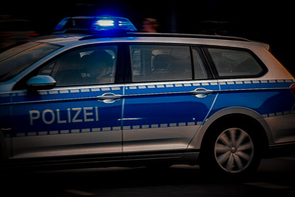 Die Polizei fahndet nach einem Mörder in Hamburg. Symbolfoto: Eimsbuetteler Nachrichten