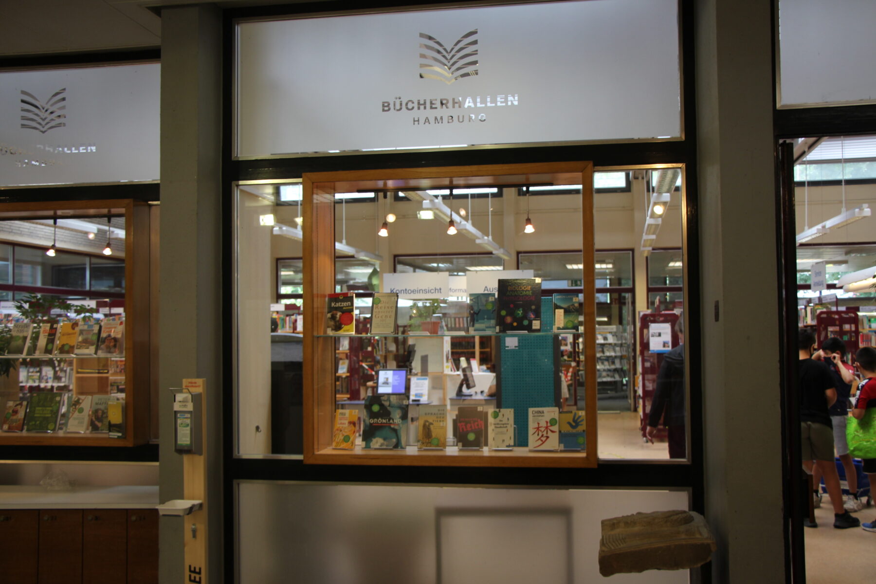 Der „Silent Book Club“ lädt zum gemeinsamen Lesen und Austauschen ein. Foto: Gesche Pelters