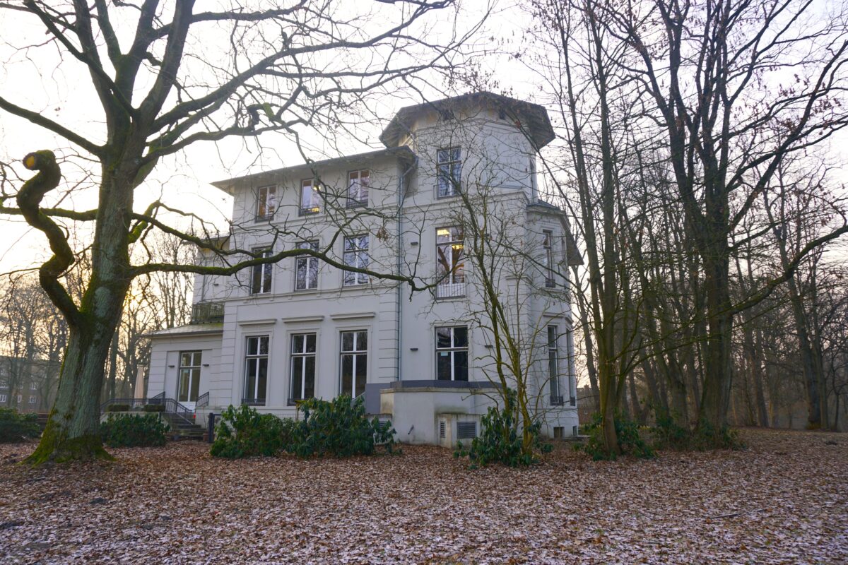 Eigentlich soll die Amsinckvilla öffentlich genutzt werden, bisher ist das nicht der Fall. Foto: Jasper Karin