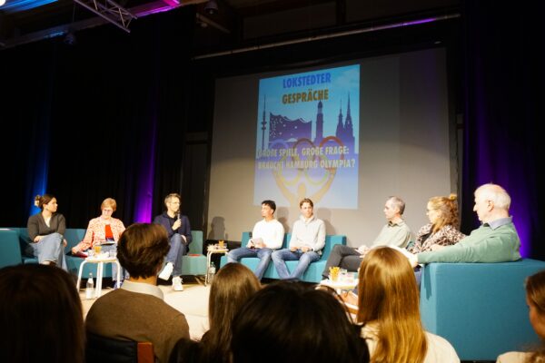 Elefantenrunde am Corveygymnasium: Experten aus der Politik, der Presse und dem Sport diskutierten über eine mögliche Olympiabewerbung.