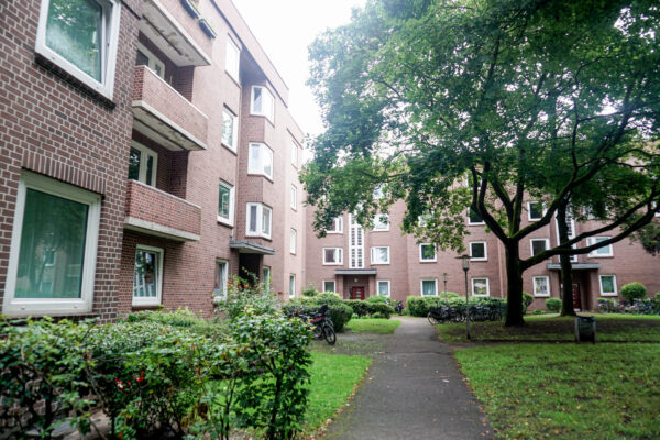 In einem Gebäudekomplex in der Kieler Straße gibt es Probleme mit der Standsicherheit. Archivfoto: Alexis Milne