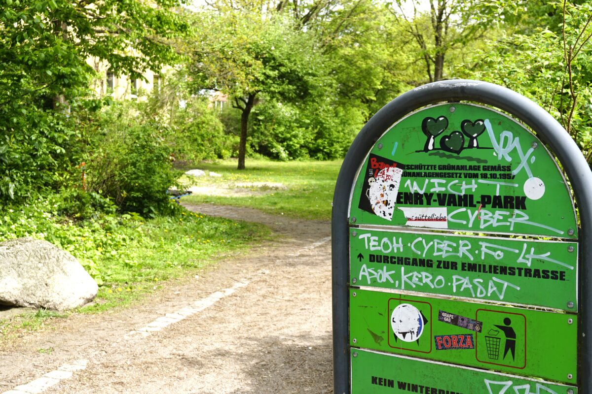 Die Spielgeräte im Henry-Vahl-Park sind verschwunden. Foto: Ella Schinkel