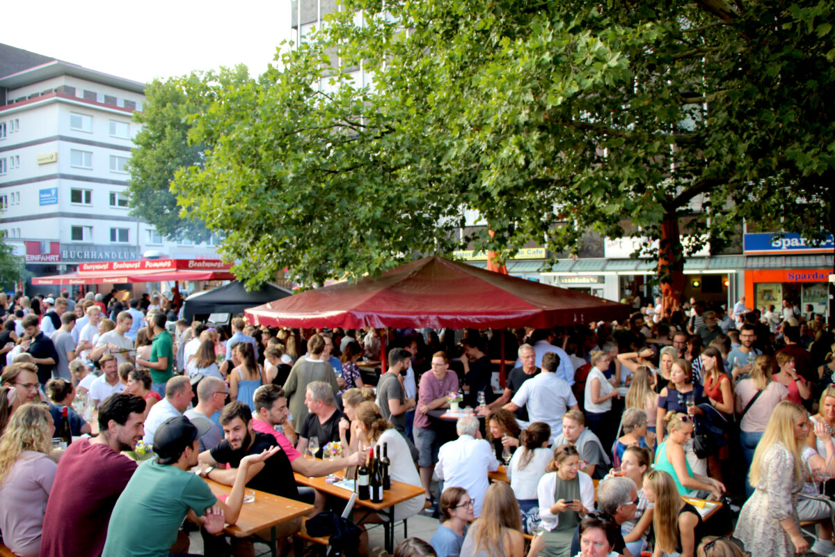 Der Osterstraßen e.V. veranstaltet das erste Midsommarfest auf dem Fanny-Mendelssohn-Platz vom 18.-21.Juni.