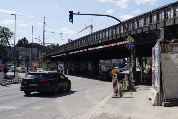 Die Kreuzung Stresemannstraße/Max-Brauer-Allee wird ab dem 17. Juli gesperrt. Foto: Sarah Jaskulski