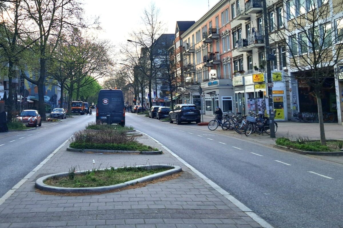 Eine neue Vorschrift lockert die Regelungen zum Bewohnerparken. Dies könnte sich schon bald auf die Parkzonen rund um die Osterstraße auswirken. Foto: Angela Woyciechowski
